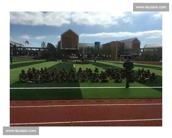 拳馆馆长迎战青鸟：爆发力碾压，悬殊对决！