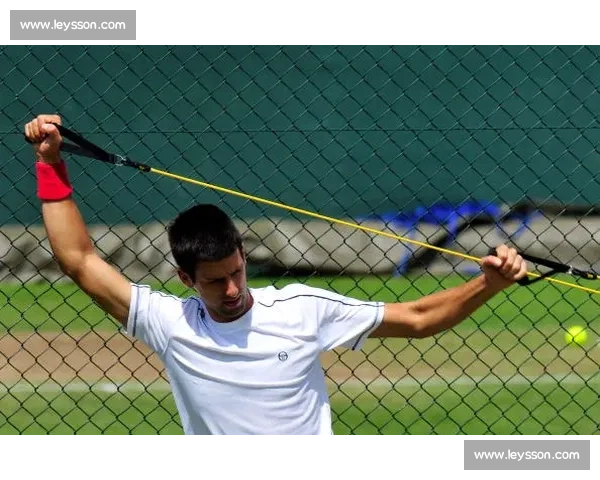 告别“体能瓶颈”：羽毛球核心力量训练，让你场上“永动机”！