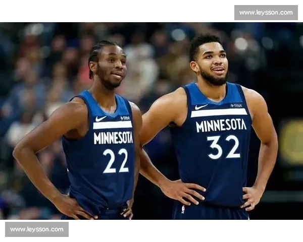 战术博弈升级，J1联赛教练团的智慧对决