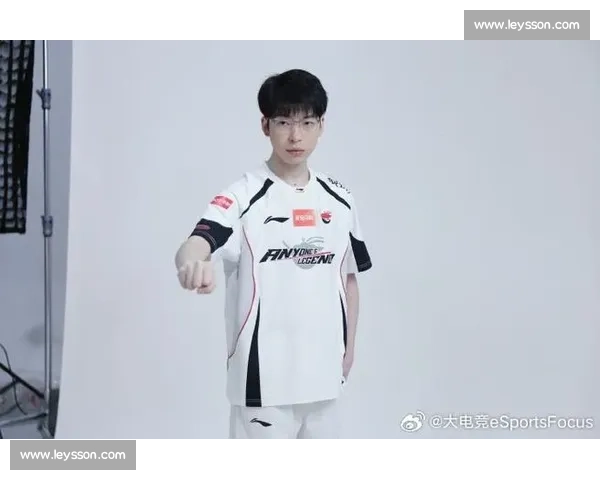 战队秘密武器AI虚拟选手登上赛场,是辅助还是对手 战队秘密武器AI虚拟选手登上赛场,是辅助还是对手